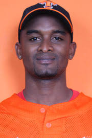 MILB: Héctor Gómez, 3 veces al bate, 3 hits, 1 doblete, 1 triple