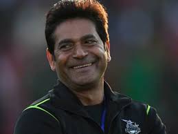 Rs 10 Lakh To Solve NEET Paper: Teacher, Two Others Booked For Malpractice  In Exam At Gujarat's Godhra