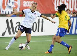 Look U S Soccer Stars Got A Major Lift From Fans Womens Soccer Soccer Soccer Stars