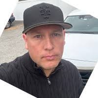 Manuel Balles's Instagram, Twitter & Facebook