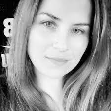 Jessica Turrell's Instagram, Twitter & Facebook