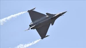 Rafale dh serial rb001 followed by making its first flight at mérignac on july 17, 2019. India Gets First Rafale Fighter Jet From France