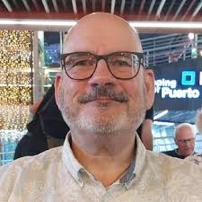 Our newly designed store is now open! On Thursday, we launched our new  design for Mairead O'Leary Opticians in Navan. As store manager, this  renovation has been a key milestone in my