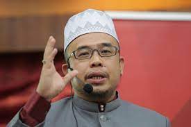 Arif perkasa dr mohd asri bin zainul abidin (mufti negeri perlis) lokasi : Perlis Mufti You Don T Mourn Death In Family What More Suicidal Artist Video Malaysia Malay Mail