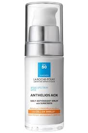 Um die vorzeitige hautalterung oder hautkrebs zu vermeiden, ist es wichtig, jeden tag sonnenschutzpflege für das gesicht. Dermatologists Pick 15 Sunscreens Light Enough To Wear Under Makeup Roche Posay Sonnencreme Furs Gesicht Gesicht Serum