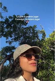 Blanca Reynoso's Instagram, Twitter & Facebook