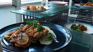 See more of menu makan malam on facebook. Promo Makan Malam Romantis Dan Nginap Di Hotel Aston Makassar