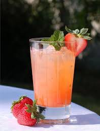 4 Juicy Sweet And Tangy Summer Fruit Cocktails Summer Fruit Cocktails Summer Fruit Juice Watermelon Cocktail Recipes