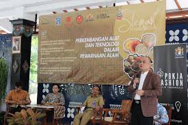 Check spelling or type a new query. Sff 2017 Tingkatkan Produktivitas Ekonomi Kreatif Sleman Media Center Sembada