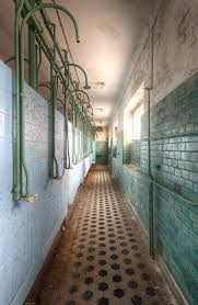 Shower Time Pool Shower Shower Time Building A Pool