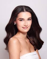 TheMissGlobe #TheMissGlobeIndonesia Dela Deniyati fue coronada en dias  pasados como la nueva @themissglobeindonesia y será la encargada de  representar a la nación asiática en la próxima edición de @themissglobe que  se llevará