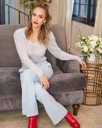 Home » jessica alba » jessica alba at nobu malibu 03/29/2021. Jessica Alba Youtube Channel