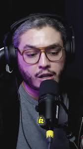 Bruce Gntm Fällt Ins Wasser