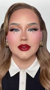 glossy to matte finish WITH a blurring effect? what?! YES PLEASE! you did  it again @timephoriaofficial 😱✨ ( A D )