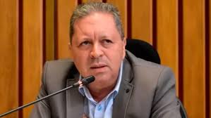 La “jugadita” de Jaime Cano buscando no salir por la puerta de atrás de la  Asamblea de Antioquia