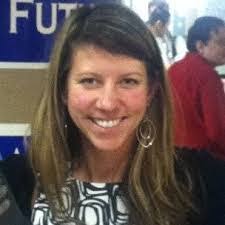 Doris Morey's Instagram, Twitter & Facebook