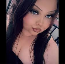 Amber Fountain's Instagram, Twitter & Facebook