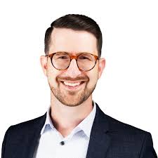 Loan Officer Tom Glass