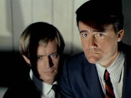 Can we just stand here and look cool and sexy???”