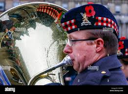 Soldier in the rain hi-res stock photography and images