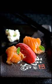 Gezuckerter Lachs Mit Rote Bete Sorbet Und Yuzu Schaum Sugared Salmon With Beet Sorbet And Yuzu Foam Japanese Dessert Food Desserts Japanese Dessert