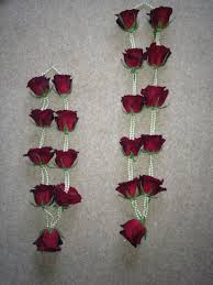 Fresh Roses And Pearl Garlands Flower Garland Wedding Indian Wedding Garland Wedding Badges