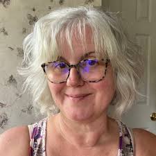 Kelli Mann (@KelMann19)