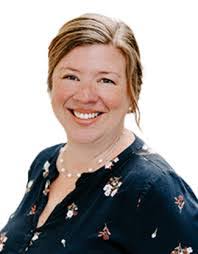 Jen Dillon's Instagram, Twitter & Facebook