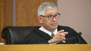 Judge: Family in land dispute must stay away from workers