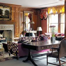 There are 163 en suite rooms each of which are equipped with the standard amenities that one would. Hotel Travelodge London Covent Garden London Trivago Com