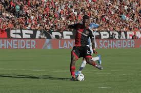 Si bien todavía no se sabe como serán los módulos se estima que los rosarinos traerán dos equipos a buenos aires por lo cual habría, casi con. Prensa Argentina Advincula Se Encendio Y Fue La Llave Del Triunfo Del Newell S Old Boys Noticias Agencia Peruana De Noticias Andina