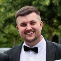 4200+ "Ryan *" profiles