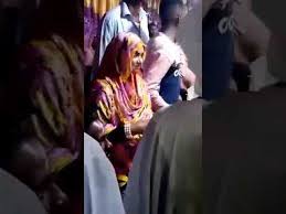 فهيمه عبدالله لومافادني مازولي 2018. Ø´Ø§Ù‡Ø¯ Ø¨Ø§Ù„ÙÙŠØ¯ÙŠÙˆ Ø§Ù„ÙÙ†Ø§Ù†Ø© ÙÙ‡ÙŠÙ…Ø© Ø¹Ø¨Ø¯ Ø§Ù„Ù„Ù‡ ØªØ±Ù‚Øµ Ø·Ø±Ø¨Ø§ ÙˆÙØ±Ø­Ø© Ø¨Ø§Ù„Ø­ÙŠØ§Ø© Ø§Ù„Ø²ÙˆØ¬ÙŠØ© Ø§Ù„Ø¬Ø¯ÙŠØ¯Ø© ÙˆØ¨Ø¬Ø§Ù†Ø¨Ù‡Ø§ Ø²ÙˆØ¬Ù‡Ø§ Ø§Ù„Ø¹Ø§Ø²Ù Ø£Ø­Ù…Ø¯ ÙŠØªØ±Ù†Ù… Ø¹Ù„Ù‰ Ø£ÙˆØªØ§Ø± Ø§Ù„Ø³Ø¹Ø§Ø¯Ø© Ø§Ù„Ù†ÙŠÙ„ÙŠÙ†