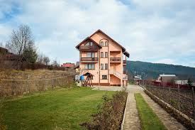 Nearby attractions include humor monastery (0.6 miles), folk traditions. Pensiunea Edelweiss Gura Humorului Contact Direct