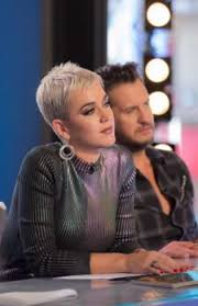 Katy Perry Listens Katy Perry Hair Katy Perry Hair Short Really Short Hair