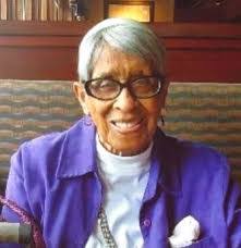 Renee Porter's Instagram, Twitter & Facebook