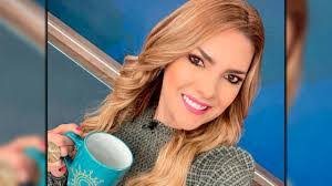 Karina Soto's Instagram, Twitter & Facebook