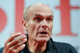 Cristian tudor popescu, atac furibund la adresa ccr! È™tiri De UltimÄƒ OrÄƒ Trist Palnie Cine La Descoperit Pe Cristian Tudor Popescu Justan Net