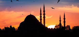 İslami takvime göre bir sonraki güne saat 00:00 da değil güneş batması ile geçilir. Zcgdwiaurfaabm