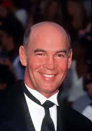 Mitch Pileggi : Actor