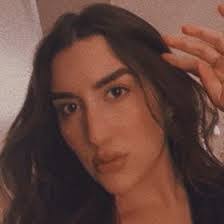 Brittany Comer's Instagram, Twitter & Facebook