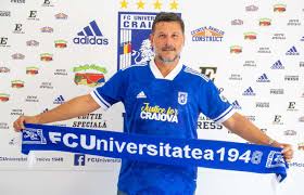 Ce se întâmplă cu palmaresul universităţii craiova Emanuel Rosu On Twitter This Must Be A Record Right Former Juventus Defender Nicolo Napoli 58 Was Appointed Manager At Fc U Craiova For The 7th Time In His Career Absolutely Amazing