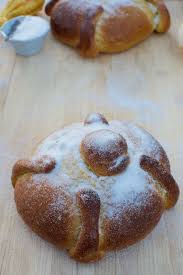 Pumpkin Spice Pan De Muerto Recipe Mexican Food Recipes Sweet Pumpkin Food For A Crowd
