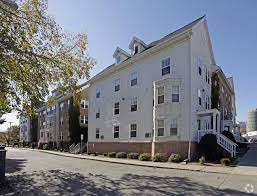 This beautiful brick duplex has 2 apartments located near west madison campus. Campus Village Apartments Madison Wi Apartments Com