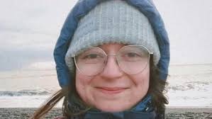 Vegan British backpacker who 'broke US visa rules' complains that she faces  a month in US jail after being caught at border in 'Trump crackdown'