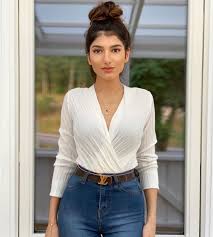 Narins Beauty On Instagram Fashion Insta Fashion Celebrity Funny Faces