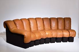 Das sofa ist in einem schönen zustand mit geringen gebrauchsspuren. Ds600 Tatzelwurm Sofa De Sede Vintage Designklassiker Schweiz