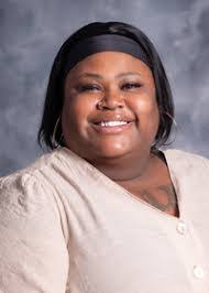 Nanette James's Instagram, Twitter & Facebook