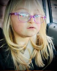 Prettiest little girl, proudest father !!