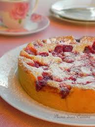Le Gateau Aux Framboises Qui A Un Succes Fou Fou Fou Une Plume Dans La Cuisine Recette Dessert Recette Gateaux Et Desserts